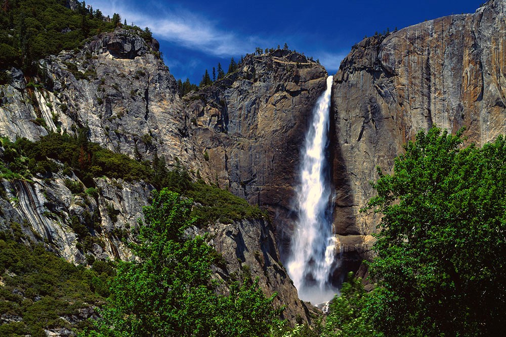 yosemite-falls-81171613_1000x667.jpg