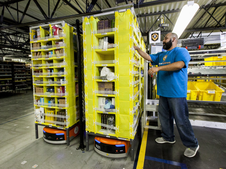 Amazon-Kiva-robots.jpg